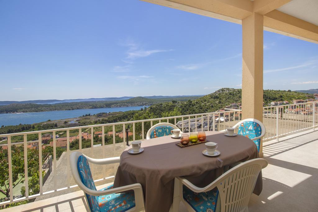 Bulat Sea View Apartments Szybenik Zewnętrze zdjęcie